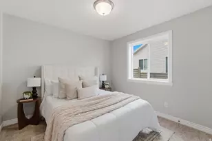 4732 S W Pk Dr, Roy, UT 84067 - Photo 21