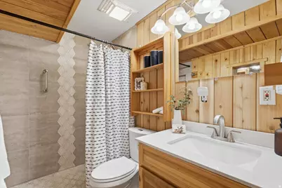 4732 S West Park Dr, Roy, UT 84067 - Photo 31