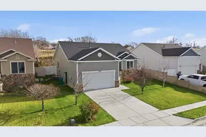 4732 S West Park Dr, Roy, UT 84067 - Photo 43