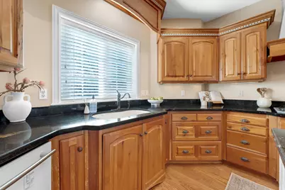 9924 N 6630 W, Highland, UT 84003 - Photo 7