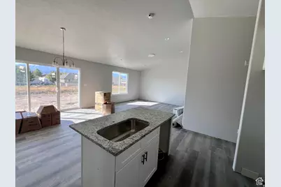 2349 E Sego Liliy Dr, Eagle Mountain, UT 84005 - Photo 5