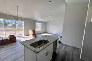 2349 E Sego Liliy Dr, Eagle Mountain, UT 84005 - Photo 5