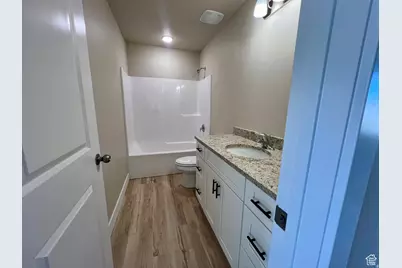 2322 E Yellow Blossom St, Eagle Mountain, UT 84005 - Photo 5