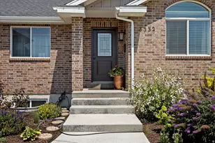 3332 W 1800 N, Clinton, UT 84015 - Photo 3