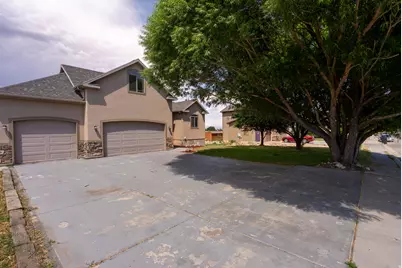 51 E 1100 S, Vernal, UT 84078 - Photo 3