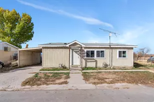810 E 200 S, Mount Pleasant, UT 84647 - Photo 1