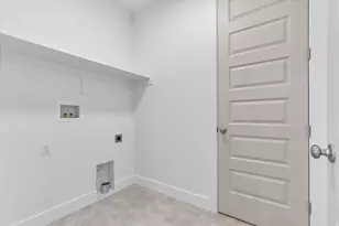 578 N Briarwood Ln, Lindon, UT 84042 - Photo 11