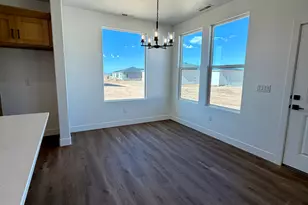 4956 N 925 E, Enoch, UT 84721 - Photo 7