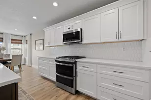 765 W Vis Vw Dr, Grantsville, UT 84029 - Photo 13