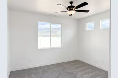4944 N 925 E #88, Enoch, UT 84721 - Photo 11
