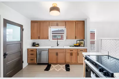 2607 S 700 E, Salt Lake City, UT 84106 - Photo 9