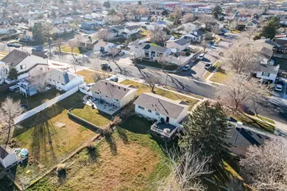 5531 S Copper City Dr, Kearns, UT 84118 - Photo 37