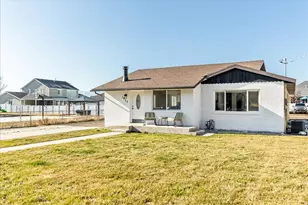 1977 N 1300 W, Pleasant Grove, UT 84062 - Photo 21