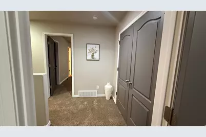 1838 W 5050 S, Roy, UT 84067 - Photo 17