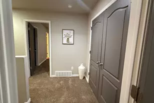 1838 W 5050 S, Roy, UT 84067 - Photo 17