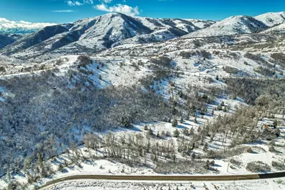 2727 Evergreen Dr, Huntsville, UT 84317 - Photo 17