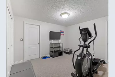 1137 W 2500 S, Syracuse, UT 84075 - Photo 25