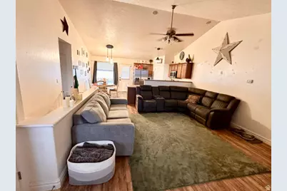 2126 E Ravine Rd, Enoch, UT 84721 - Photo 7