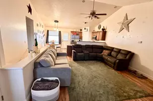 2126 E Ravine Rd, Enoch, UT 84721 - Photo 7