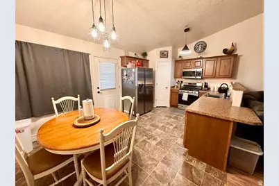 2126 E Ravine Rd, Enoch, UT 84721 - Photo 9