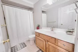 180 S 70 W, Orem, UT 84058 - Photo 17