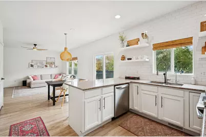 3751 E Royal Troon Dr, Eagle Mountain, UT 84005 - Photo 5