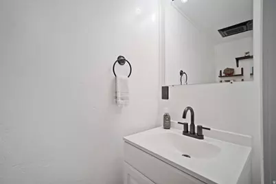 1772 W Homestead Farms Ln #2, West Valley, UT 84119 - Photo 5