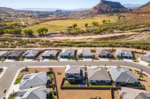 521 S Palm Ave, Washington, UT 84780 - Photo 33