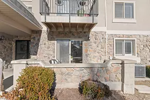 1205 E Privet Dr S, Cottonwood Heights, UT 84121 - Photo 23