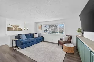 5980 S Sweet Basil W, Taylorsville, UT 84129 - Photo 7