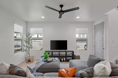 2442 N Gotland Way, Lehi, UT 84048 - Photo 11