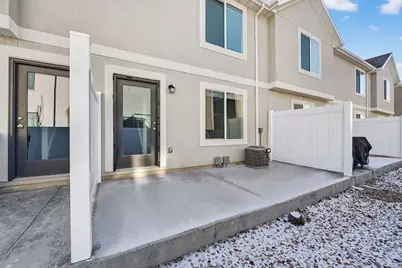 1154 E Trident Dr, Saratoga Springs, UT 84045 - Photo 31