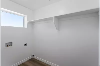 3864 S Woodland Ave #304, Mapleton, UT 84664 - Photo 9