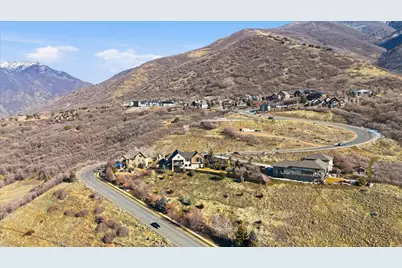 3297 N Layton Ridge Dr E, Layton, UT 84040 - Photo 11