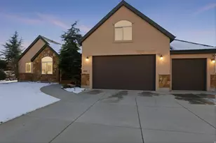 3297 N Layton Ridge Dr, Layton, UT 84040 - Photo 59