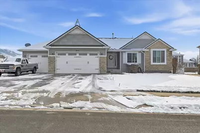 624 E 2100 N, North Logan, UT 84341 - Photo 3