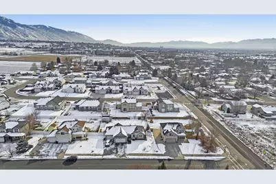 624 E 2100 N, North Logan, UT 84341 - Photo 41