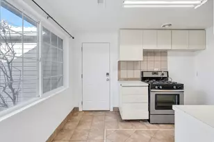 240 Grove Creek Dr, Pleasant Grove, UT 84062 - Photo 7