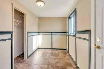 240 Grove Dr, Pleasant Grove, UT 84062 - Photo 7