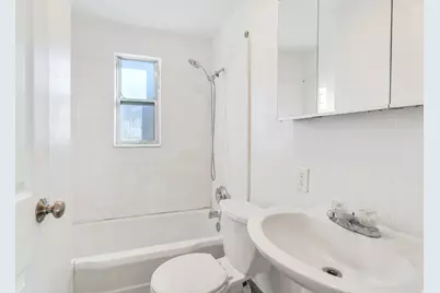 240 Grove Creek Dr, Pleasant Grove, UT 84062 - Photo 11