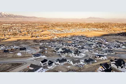 304 N Sherwood Dr, Providence, UT 84332 - Photo 57