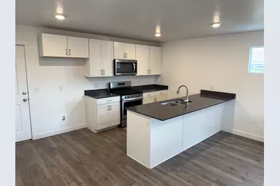 6293 Cam Ct, Stansbury Park, UT 84074 - Photo 3