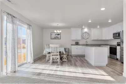 144 E 990 St N, Santaquin, UT 84655 - Photo 5