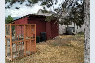 381 E 300 S, Fairview, UT 84629 - Photo 3