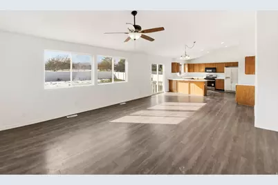 13584 S Santa Anita Ct, Herriman, UT 84096 - Photo 3