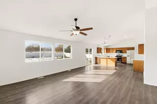 13584 S Santa Anita Ct, Herriman, UT 84096 - Photo 3