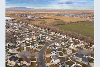 1218 S 1420 W, Woods Cross, UT 84087 - Photo 65