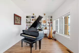 907 E 630 N, Hyde Park, UT 84318 - Photo 17