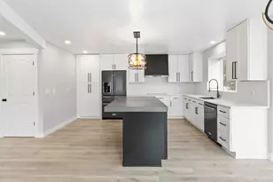 9943 S 3200 W, South Jordan, UT 84095 - Photo 13