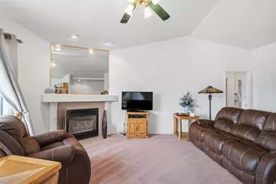 2360 S Hampton Rd, Saint George, UT 84770 - Photo 15